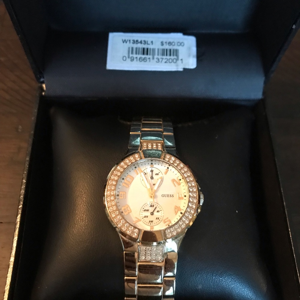 SOLD Guess | Swarovski crystals gold watch with box - Picture 2 of 6